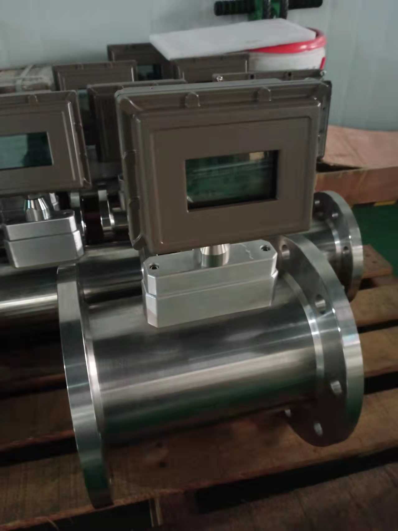 304壳体气体涡轮流量计JGYBLWGY-50的技术与应用